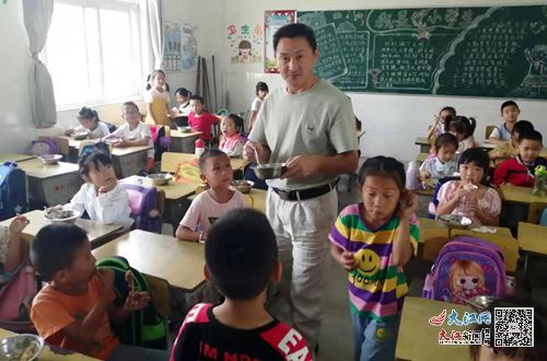 庐山市海会中心小学 传承弘扬 四下基层 优良传统 组图